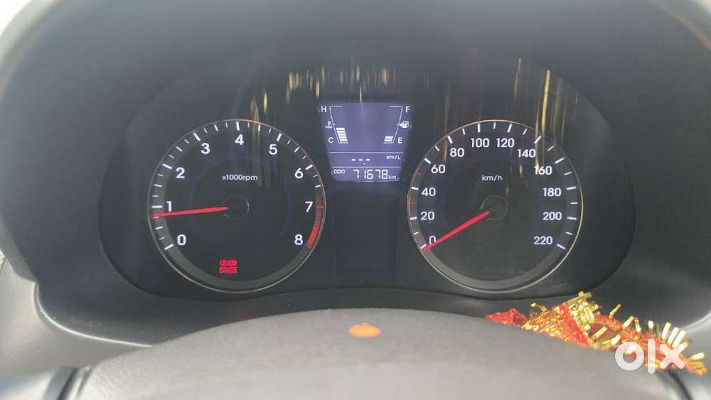 Hyundai Fluidic Verna 1.6 Vtvt Sx, 2014, Petrol