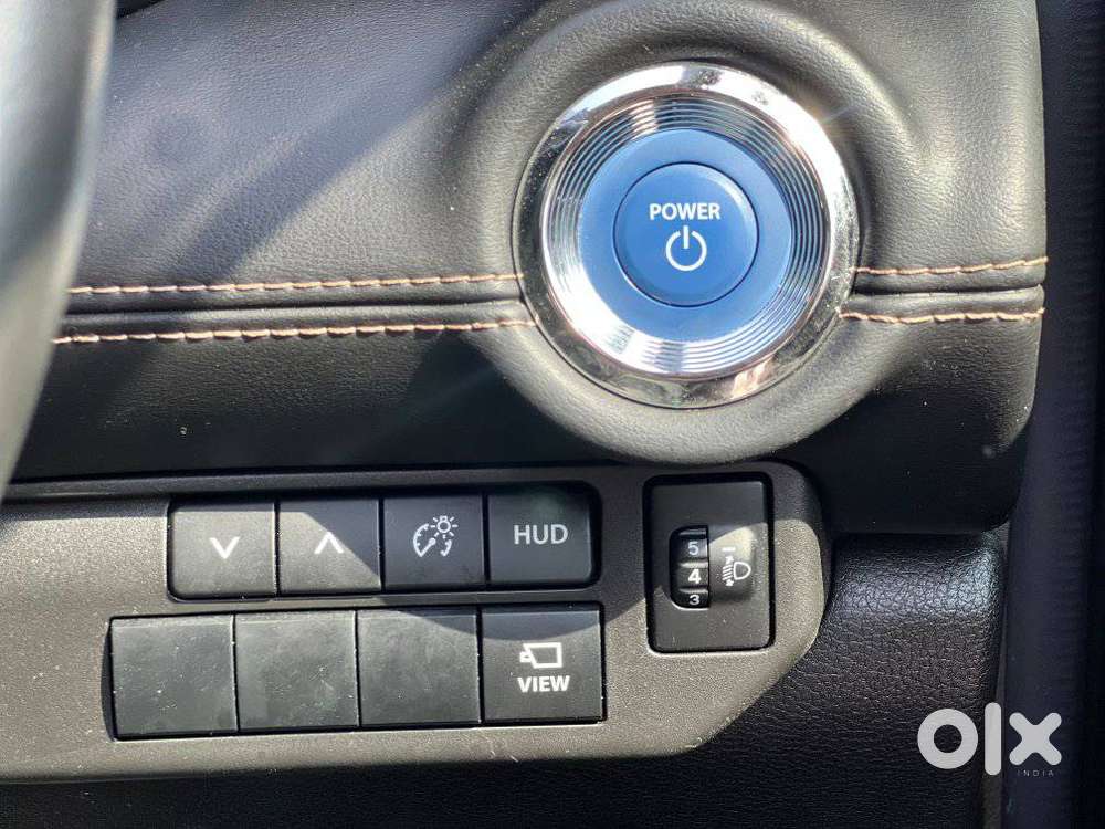 Maruti Suzuki Grand Vitara 1.5 Alpha Plus Dual Tone Intelligent Hybr..
