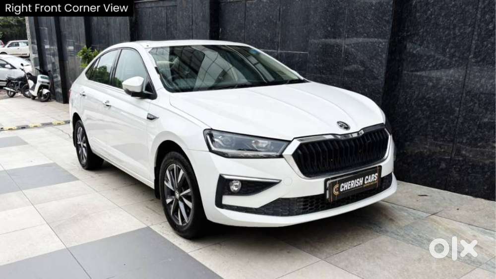Skoda Slavia 1.0 Tsi Style At, 2022, Petrol