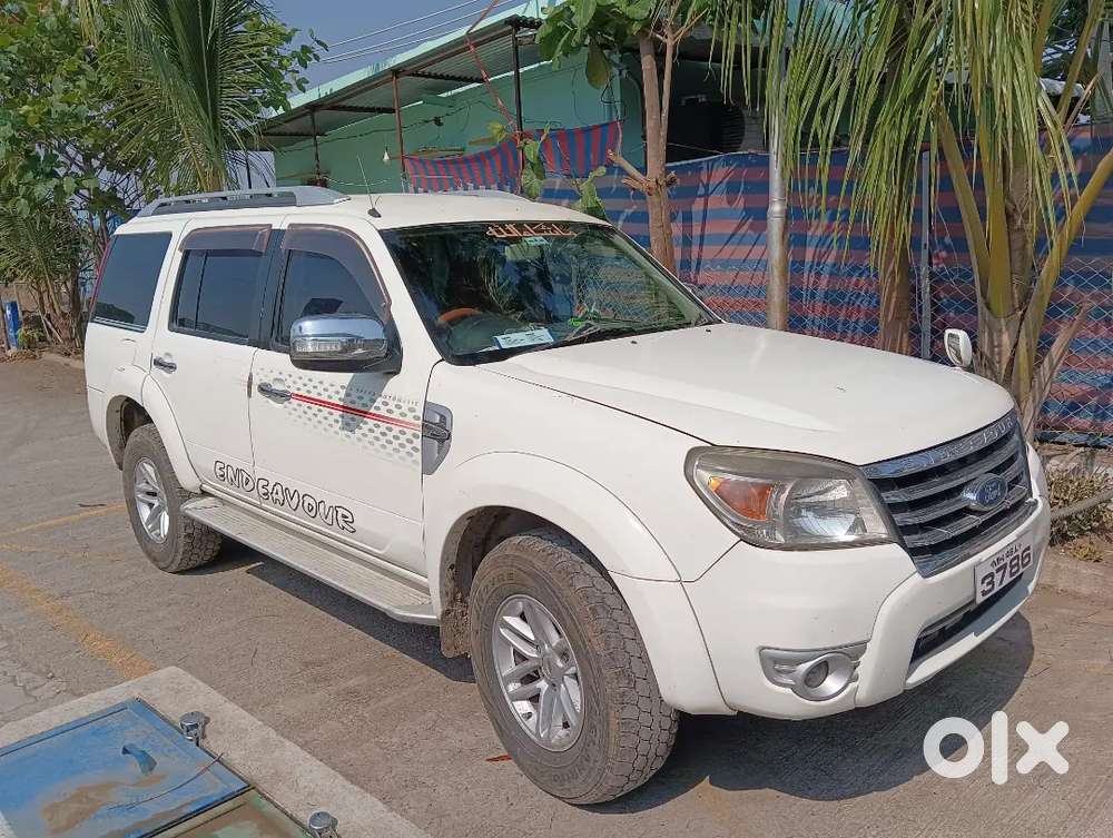Ford Endeavour Diesel 2011 Automatic
