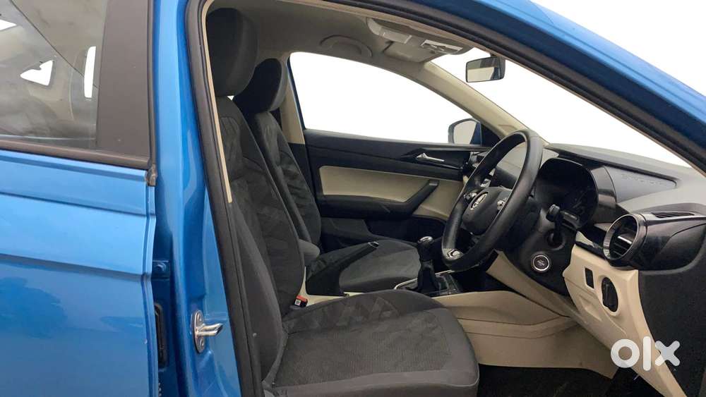 Skoda Slavia 1.0 Ambition Tsi At, 2023, Petrol