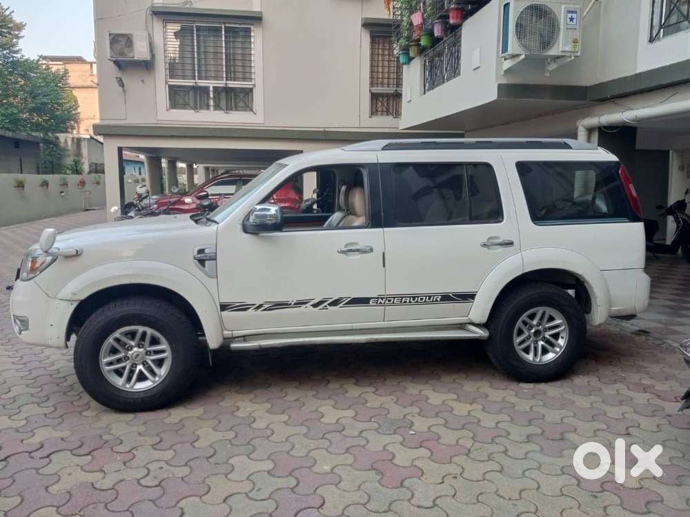Ford Endeavour 3.2l 4x4 2013