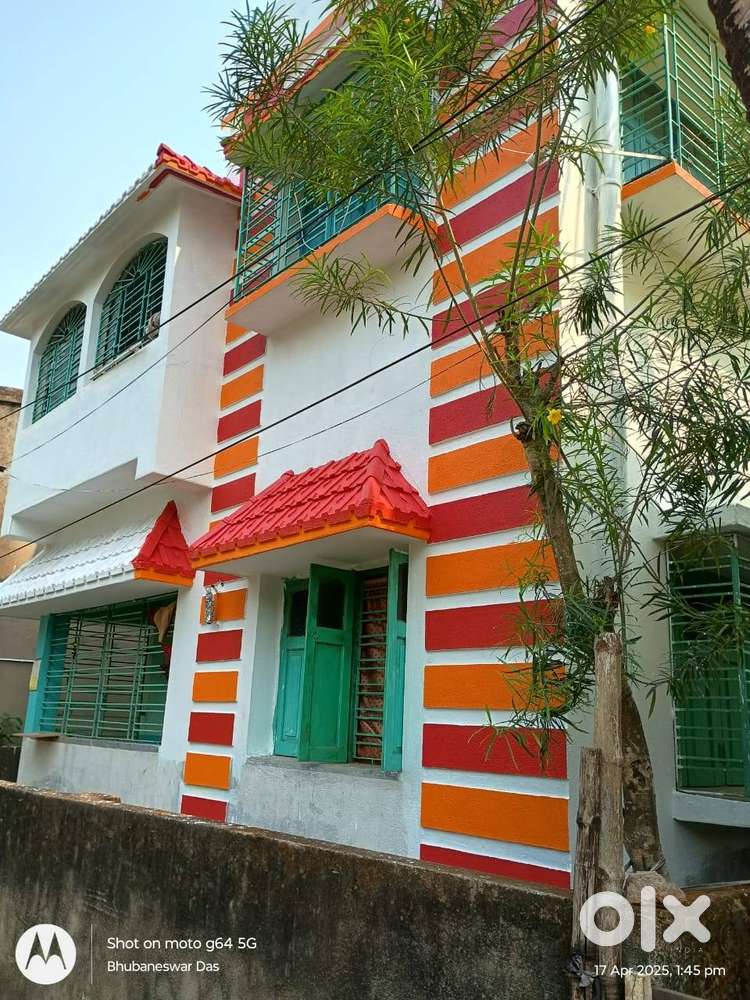 House rent near garia Station (Nabagram) For Rent: Houses