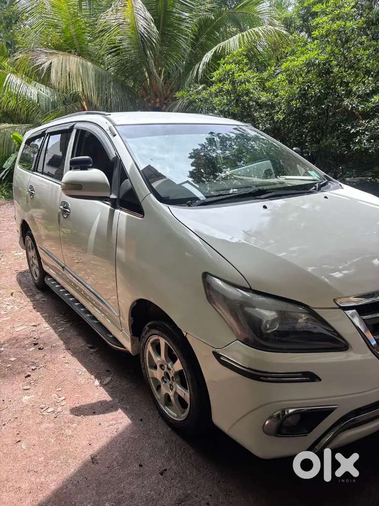 Toyota Innova 2006 Diesel 162000 Km Driven Urgent Sale
