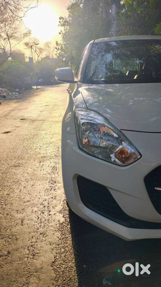 Maruti Suzuki Swift Vxi Optional, 2022, Petrol