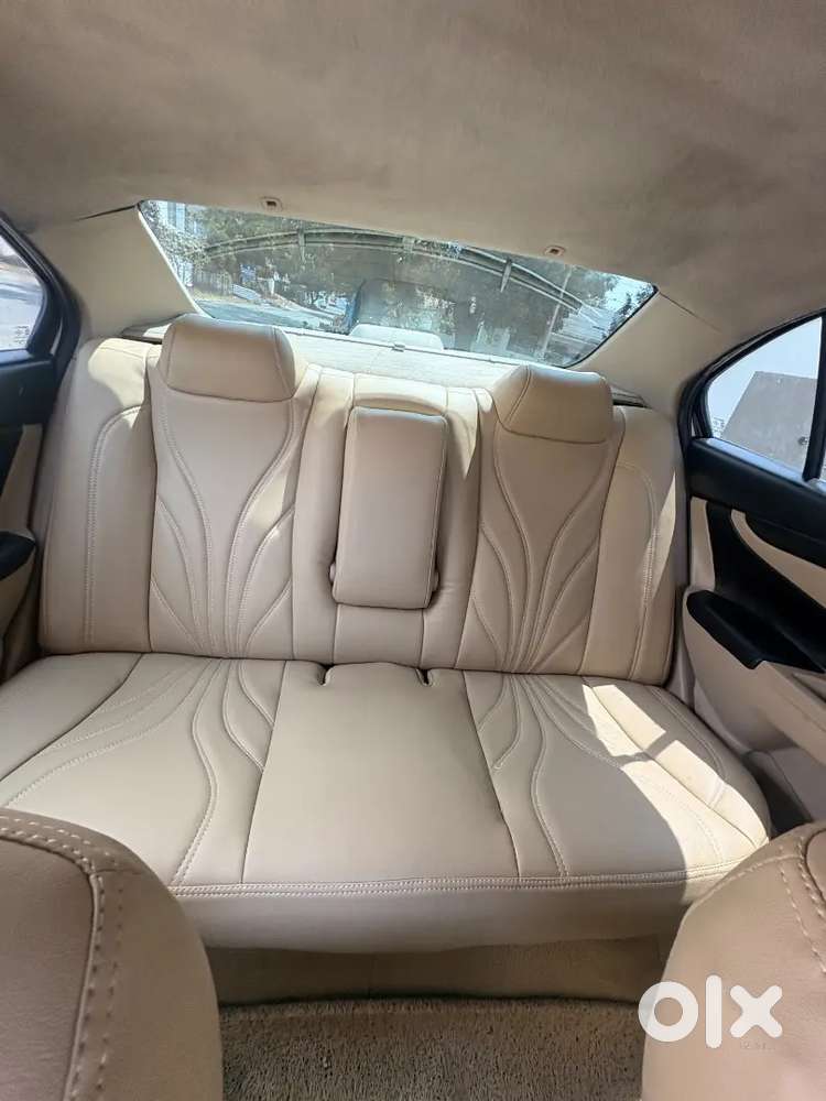 Maruti Suzuki Ciaz 2015