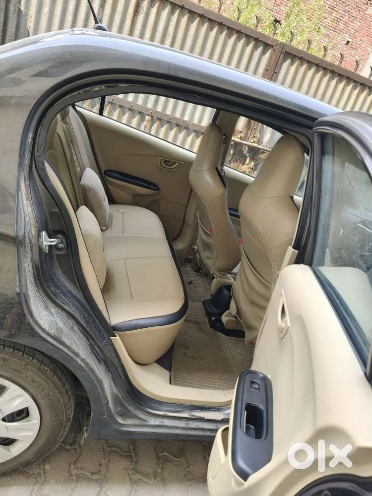Honda Amaze All Tyre New Very Less Use