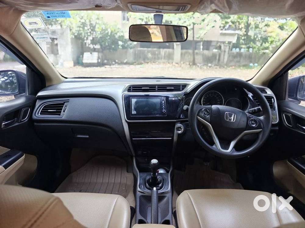 Honda City 1.5 V 5th Gen I-vtec Mt, 2017, Petrol