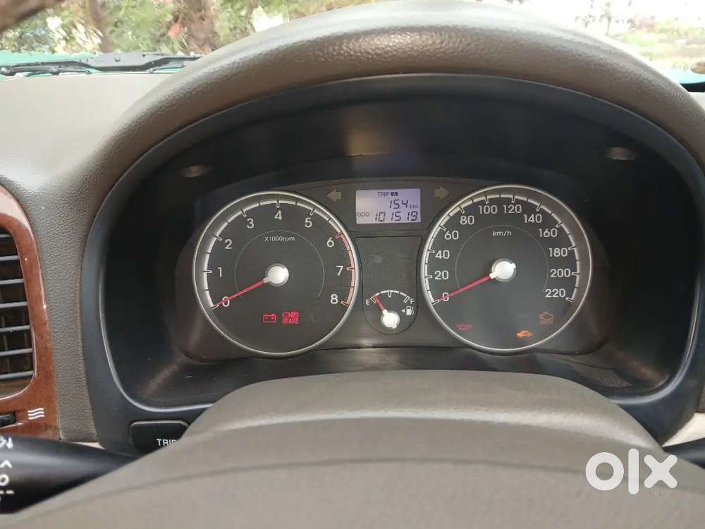 Hyundai Verna 1.6 2010