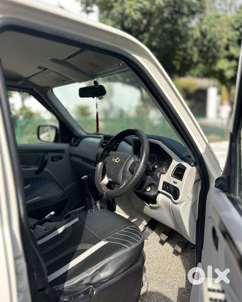 Mahindra Scorpio Classic 2.2 S 11 Mt 7 Str, 2017, Diesel