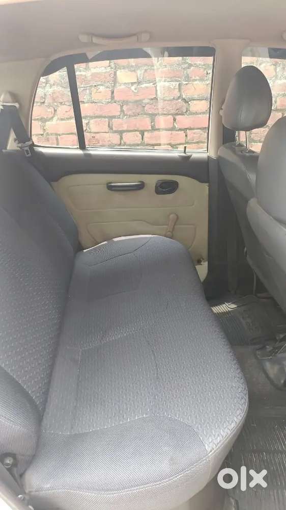 Hyundai Santro 2011