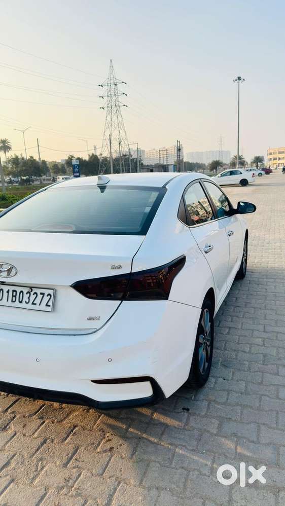 Hyundai Verna Petrol Manual 2018