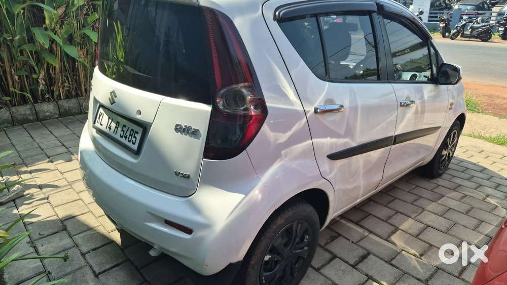 Maruti Suzuki Ritz Vxi, 2015, Petrol