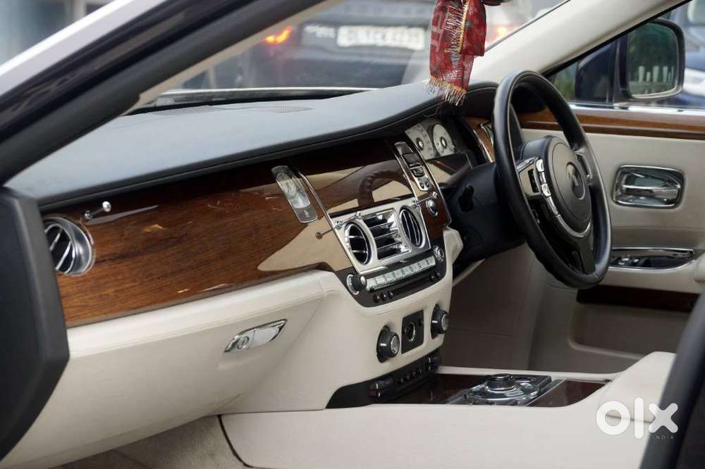 Rolls-royce Ghost Standard, 2010, Petrol
