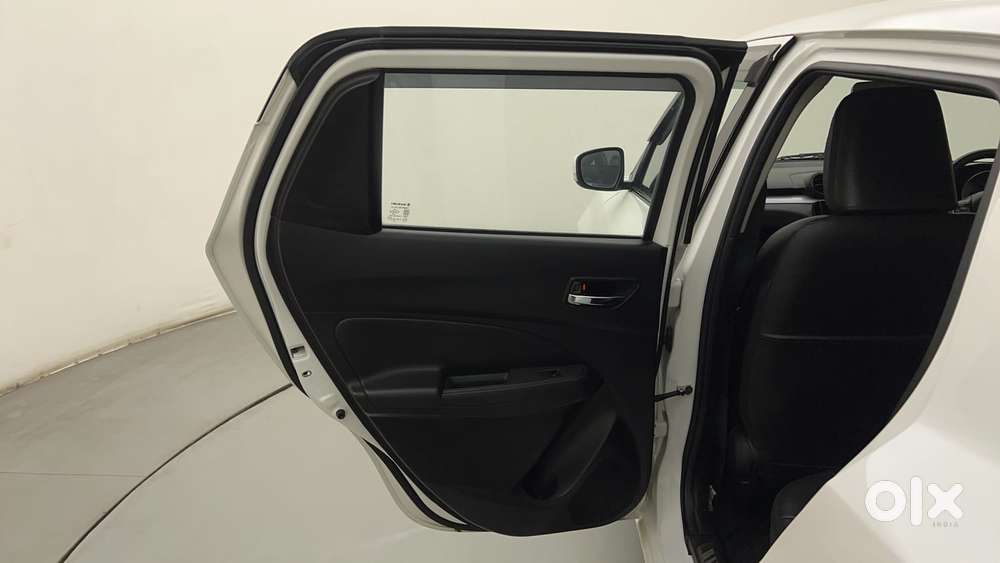 Maruti Suzuki Swift 1.3 Zxi, 2023, Petrol