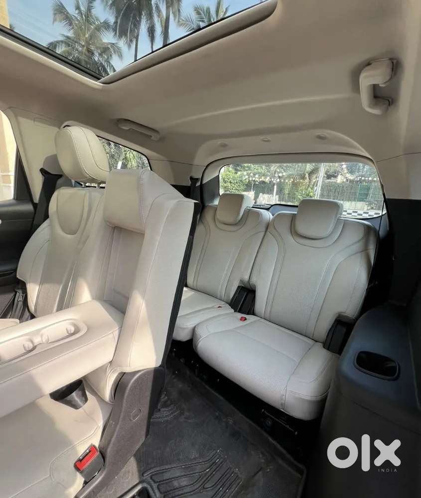 Mahindra Xuv700 2.2 Ax 7 Diesel At Str, 2023, Diesel