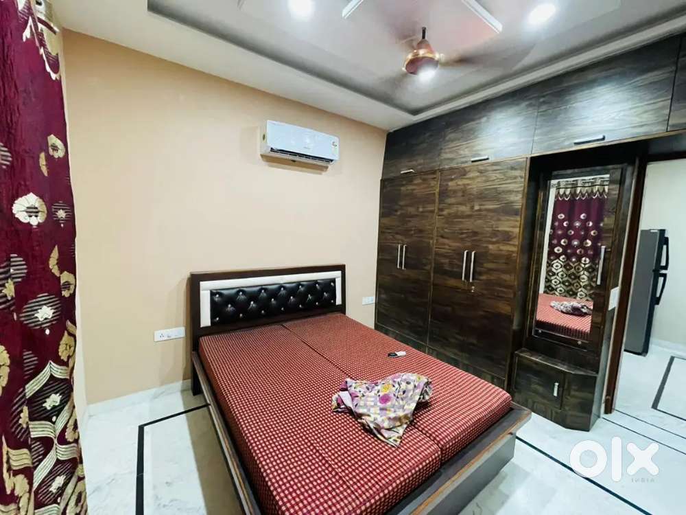Fully furnished kothi floor only for family n 2 person