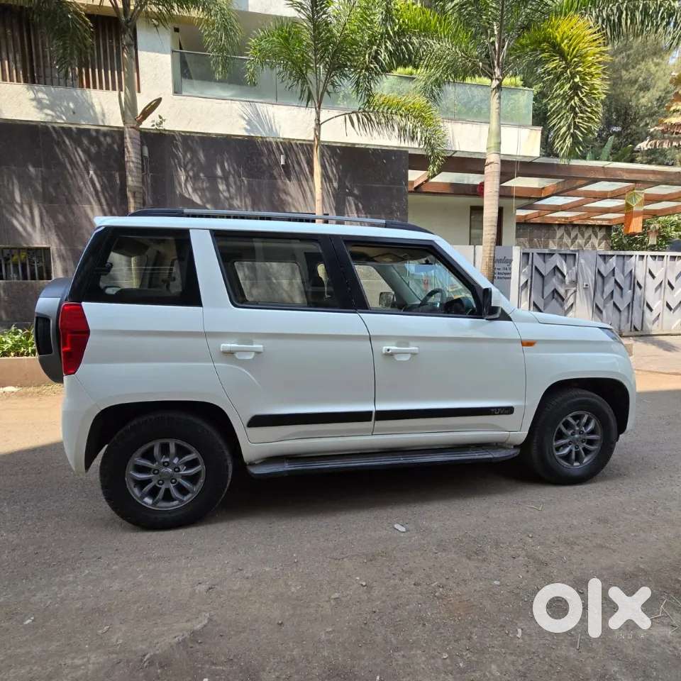 Mahindra Tuv 300 T10, 2018, Diesel