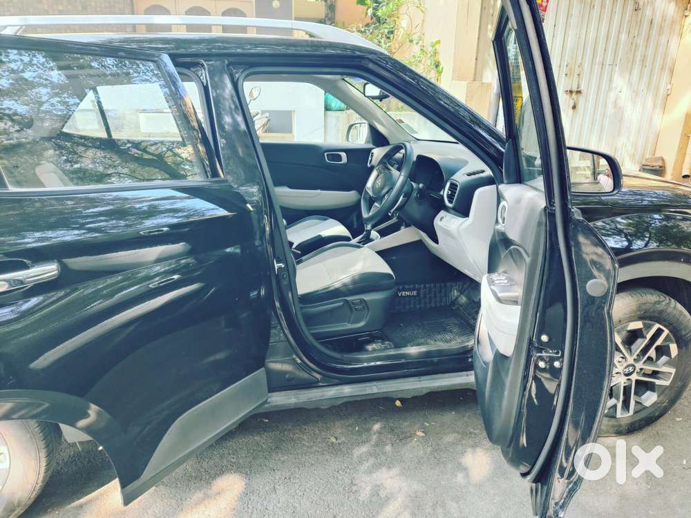 Hyundai Venue 1.0 Sx (o) Turbo Dct, 2024, Petrol