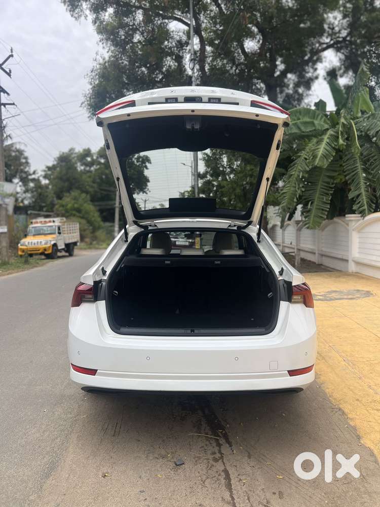 Skoda Octavia 2.0 Style Tsi At, 2019, Petrol