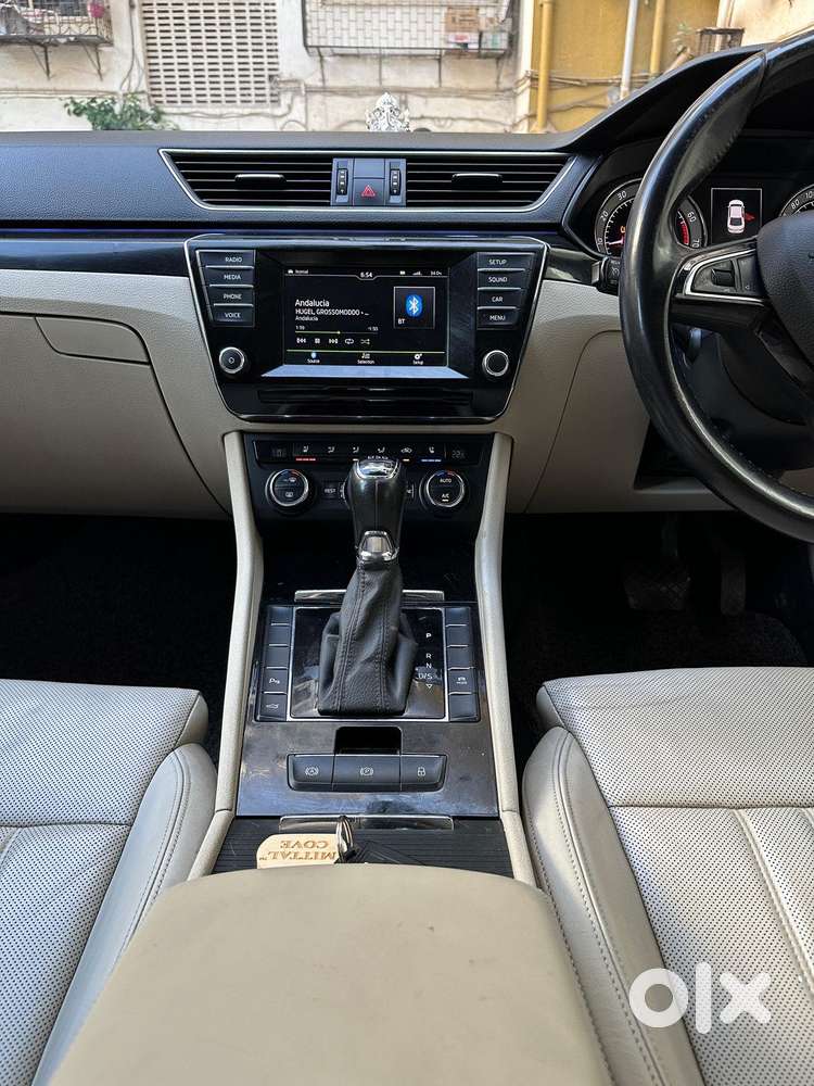 Skoda Superb 2.0 Tsi At L&k, 2016, Petrol