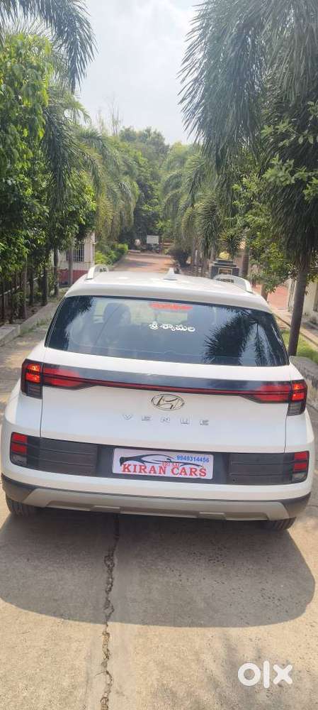 Hyundai Venue S Diesel, 2023, Diesel