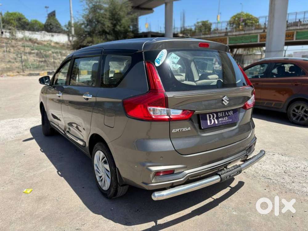 Maruti Suzuki Ertiga 2022-2023 Vxi Cng, 2023, Cng & Hybrids