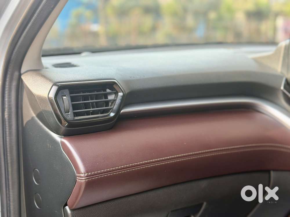 Maruti Suzuki Grand Vitara 1.5 Alpha Smart Hybrid, 2024, Petrol