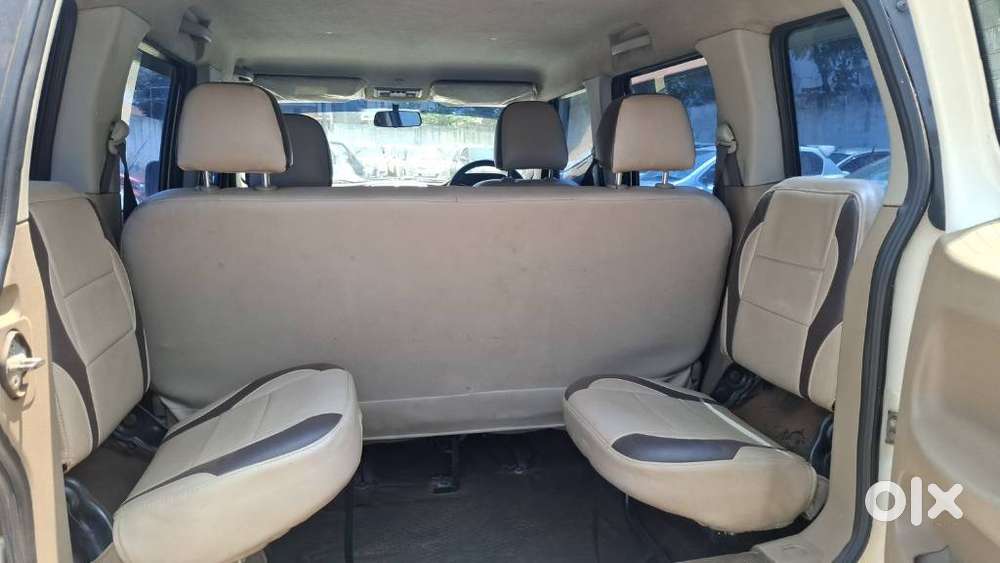 Mahindra Tuv 300 Mhawk100 T8, 2017, Diesel