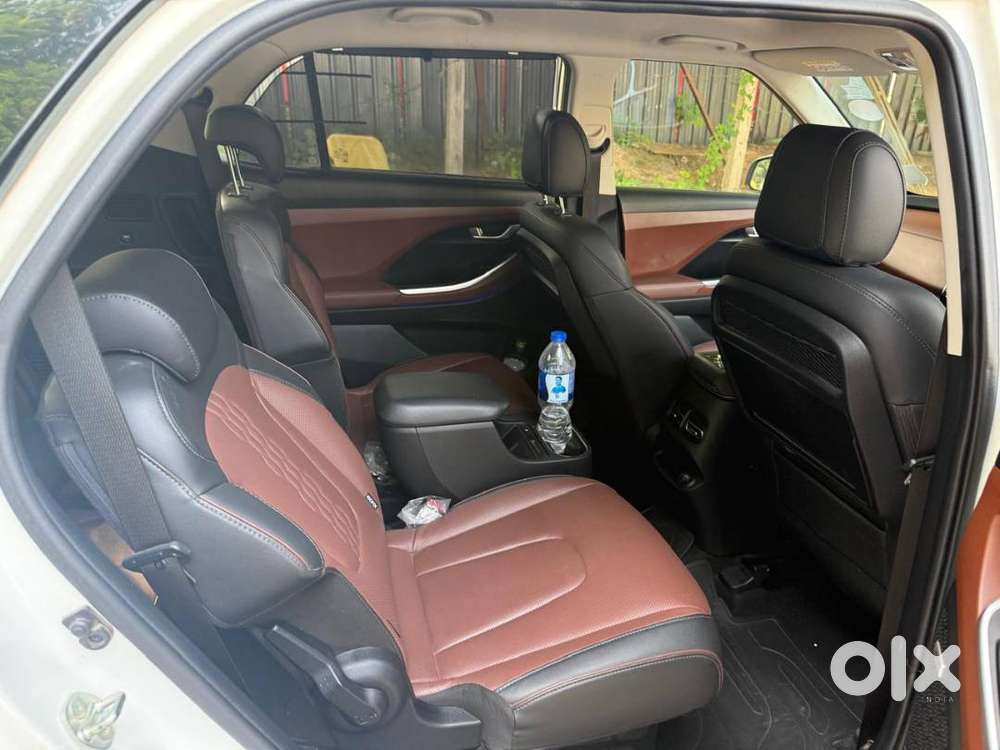 Hyundai Alcazar 2.0 At Signature(o) 6s | Single Owner