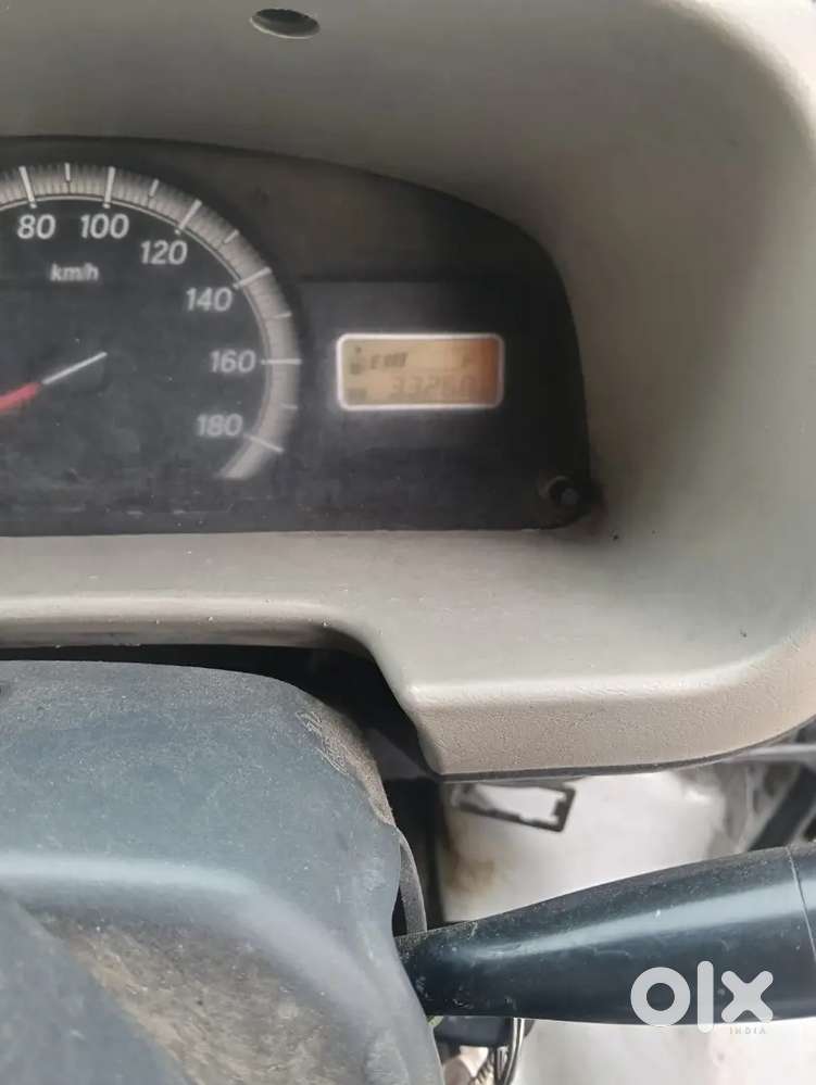 2015 Maruti Suzuki Eeco 5 Str Cng  Manual  Well Maintained