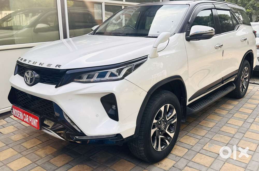 Toyota Fortuner Legender 4x2 At 2.8, 2022, Diesel