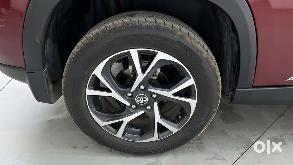Toyota Urban Cruiser Hyryder 1.5 V Neo Drive Awd, 2023, Petrol