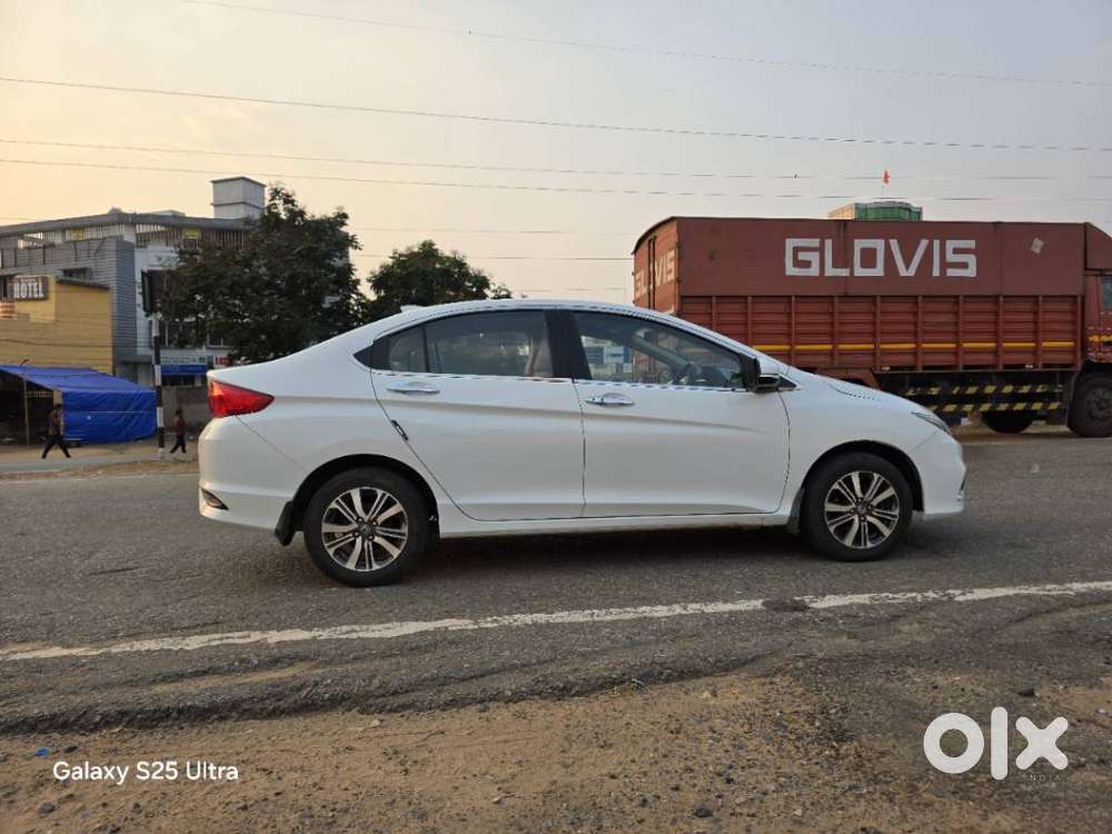 Honda City 1.5 Zx I-vtec Mt, 2021, Petrol