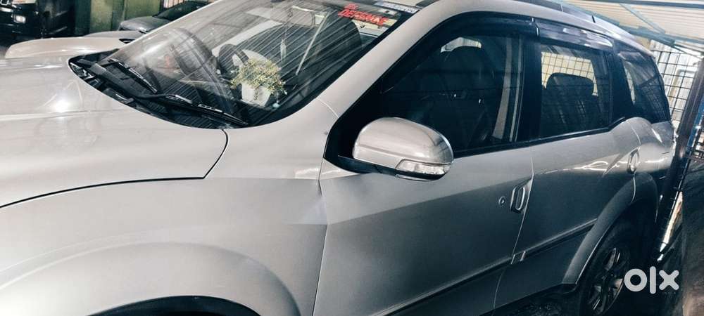 Mahindra Xuv500 Diesel 2nd Owner 2015