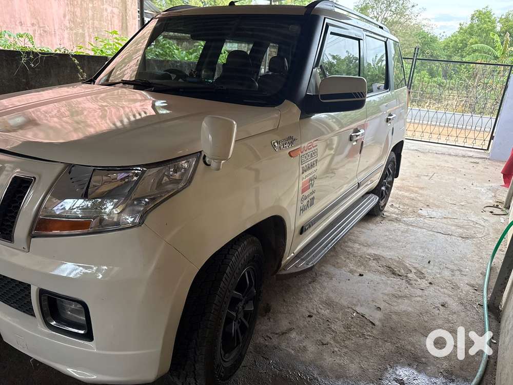Mahindra Tuv 300 2016 Diesel Well Maintained
