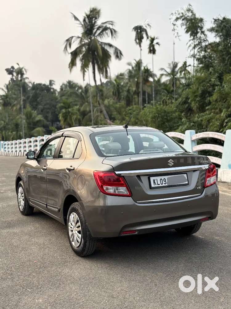 Maruti Suzuki Dzire 2018 Petrol Well Maintained