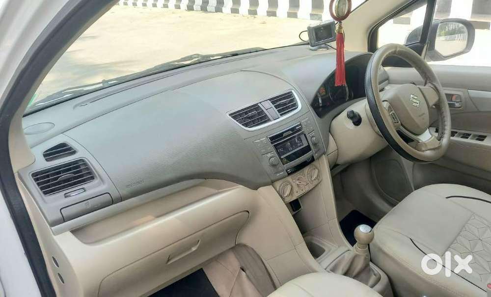 Maruti Suzuki Ertiga Vxi Cng, 2017, Cng & Hybrids