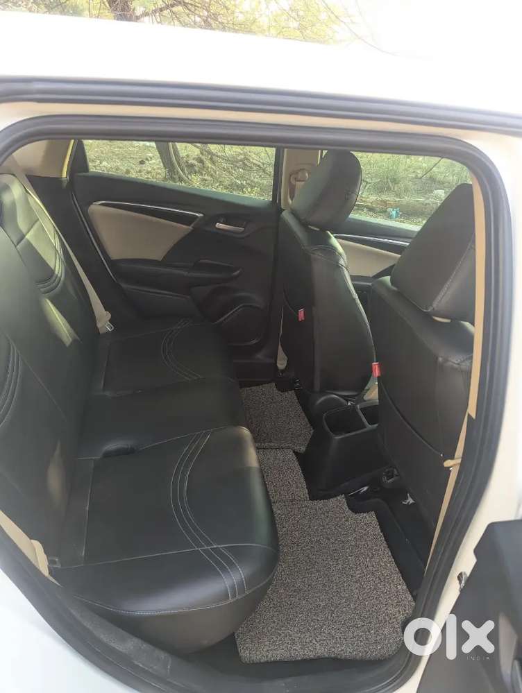 Look Likes New Car