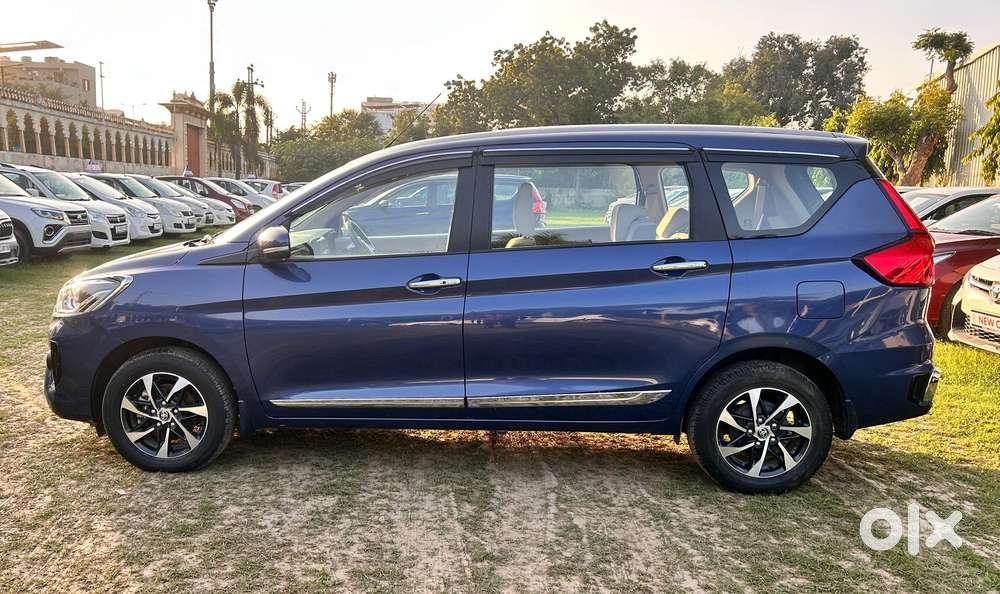 Toyota Rumion V At, 2023, Petrol