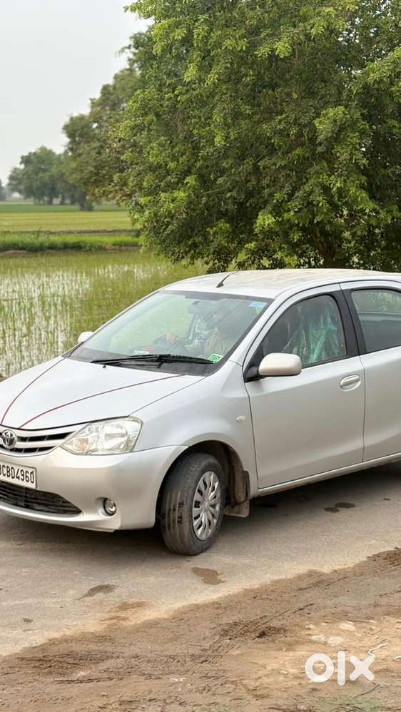 Toyota Etios Liva 2011