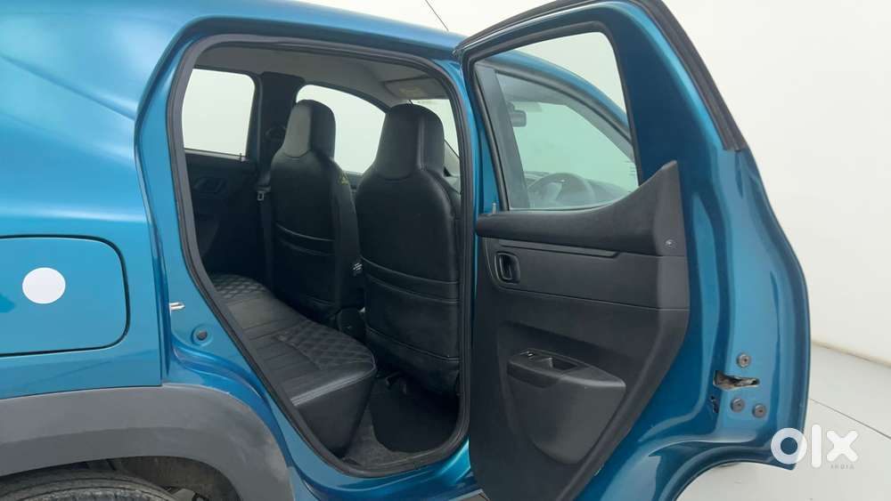 Renault Kwid 2019-ongoing 1.0 Rxt Amt (o), 2020, Petrol