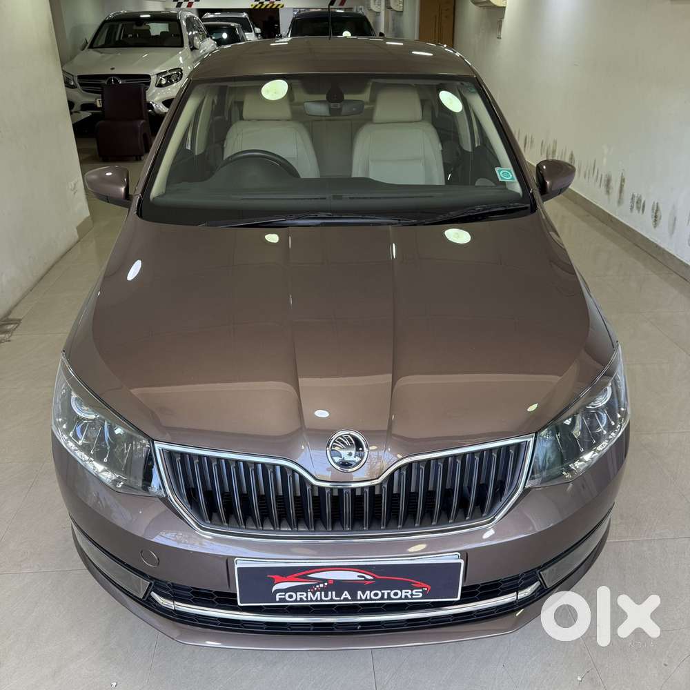 Skoda Rapid 1.0 Style At, 2021, Petrol