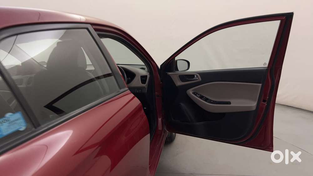 Hyundai Elite I20 Asta Option, 2016, Petrol