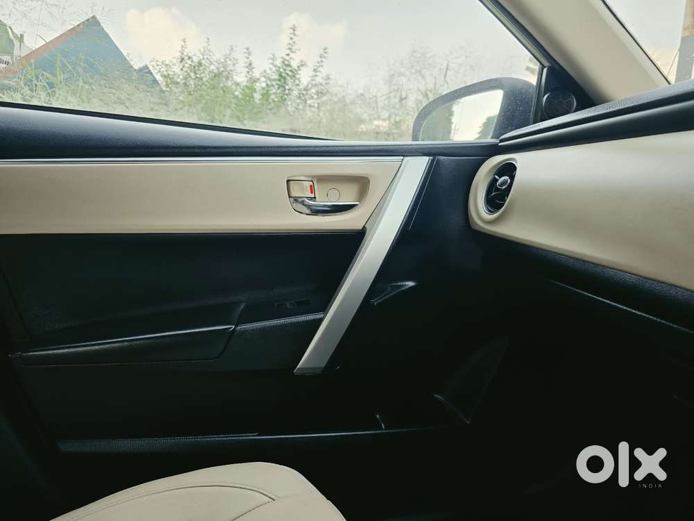 Toyota Corolla Altis Vl At, 2018, Petrol
