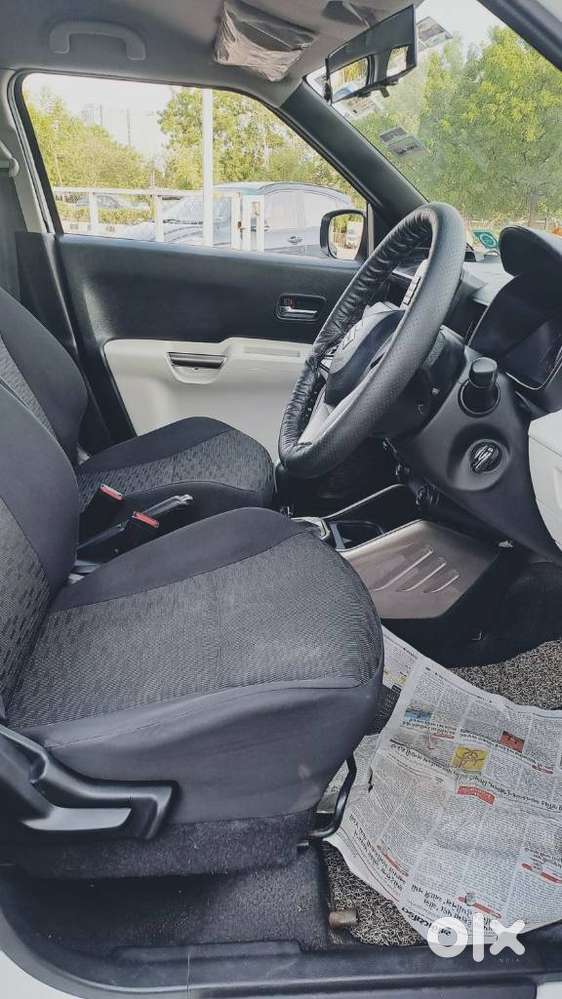Maruti Suzuki Ignis 1.2 Amt Delta, 2017, Petrol
