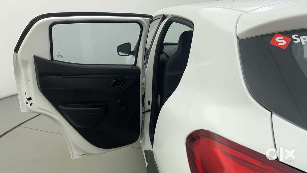 Renault Kwid 2019-ongoing 1.0 Rxt (o), 2018, Petrol