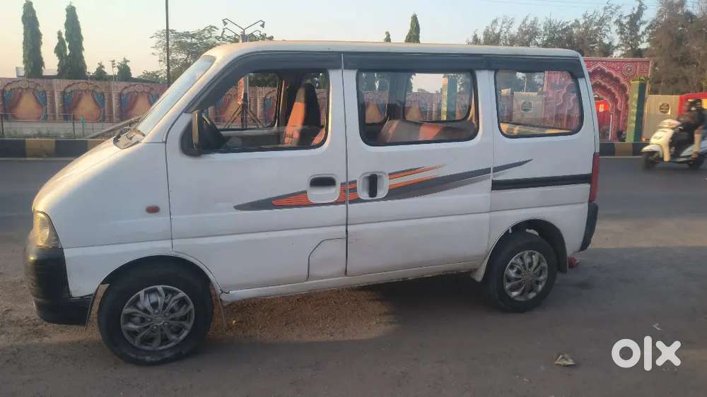 Maruti Suzuki Eeco 2012 Variant