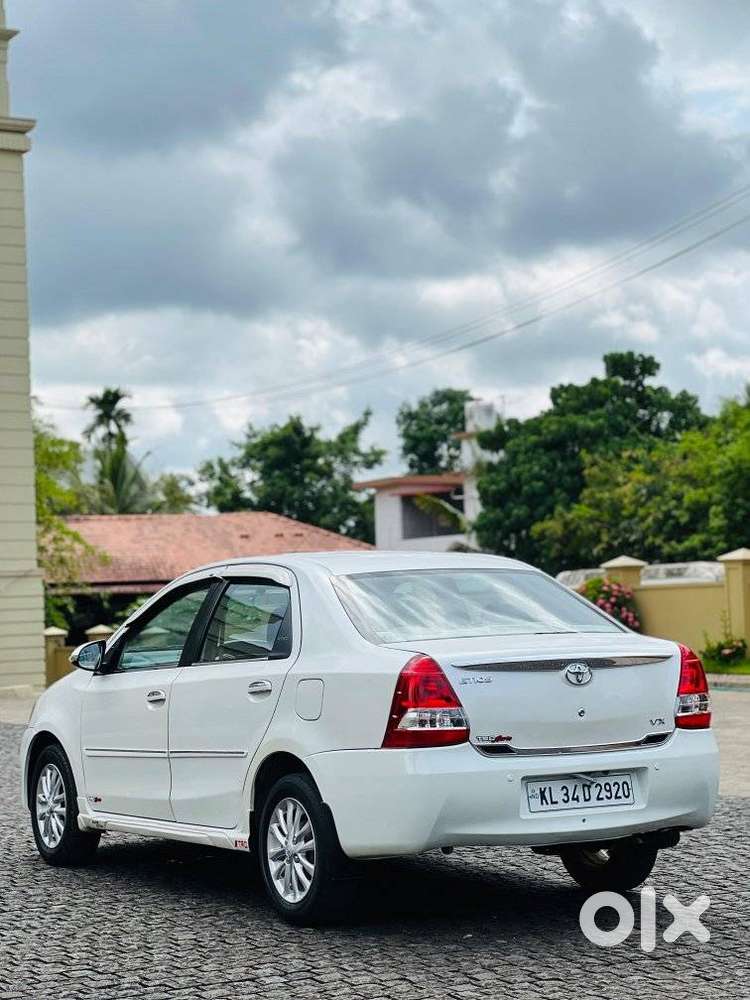 Toyota Etios, 2015, Petrol
