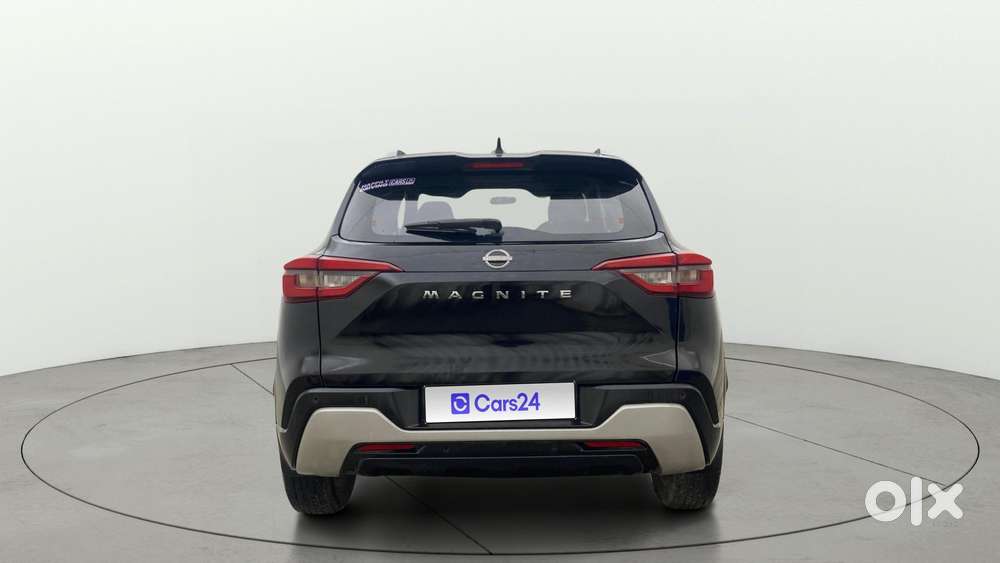Nissan Magnite 1.0 Xv, 2022, Petrol